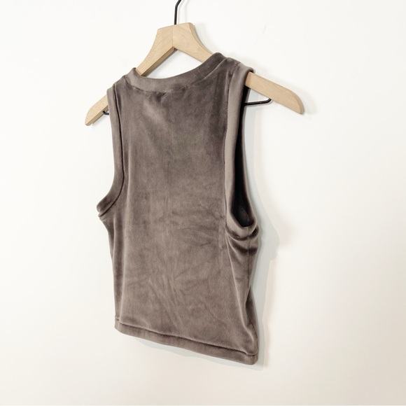 Skims Velour Crew Neck Tank Top - Picture 10 of 13